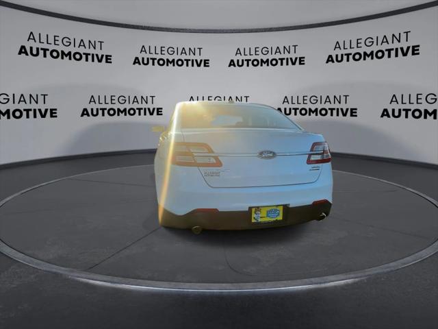 2013 Ford Taurus SEL