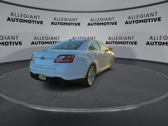 2013 Ford Taurus SEL