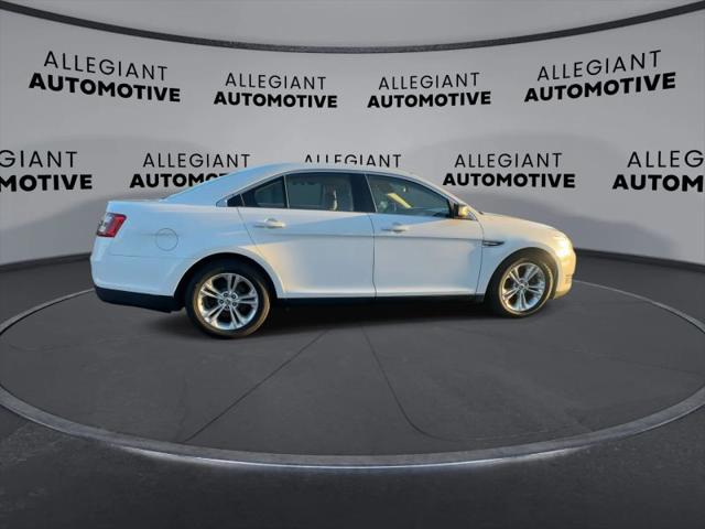 2013 Ford Taurus SEL