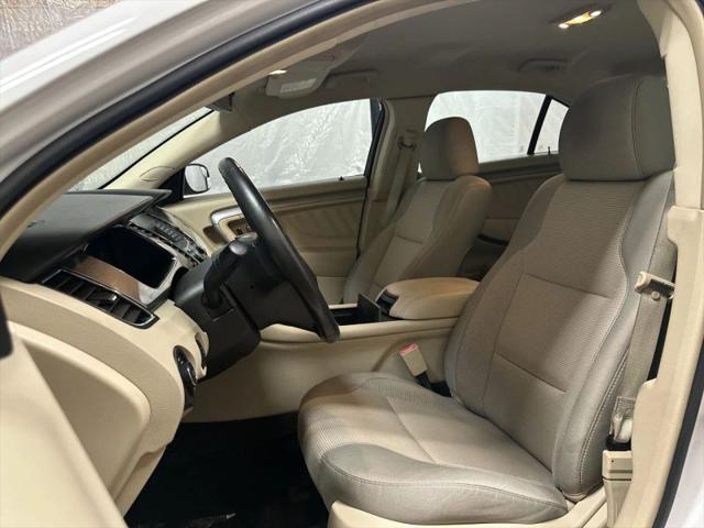 2013 Ford Taurus SEL