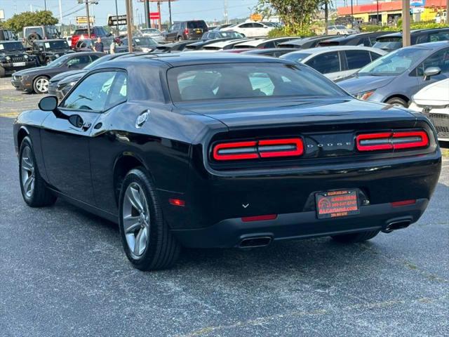 2013 Dodge Challenger SXT