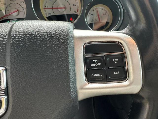 2013 Dodge Challenger SXT