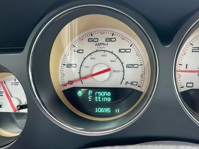 2013 Dodge Challenger SXT