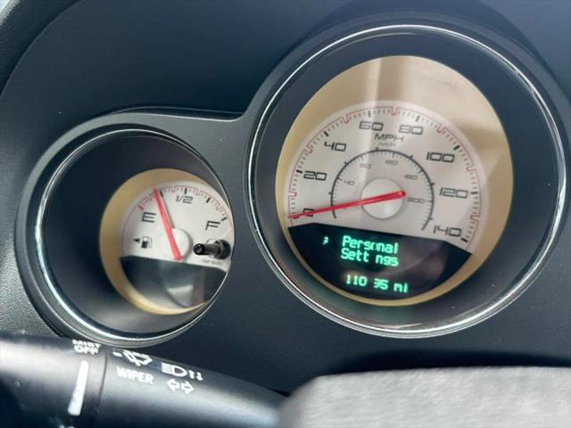 2013 Dodge Challenger SXT