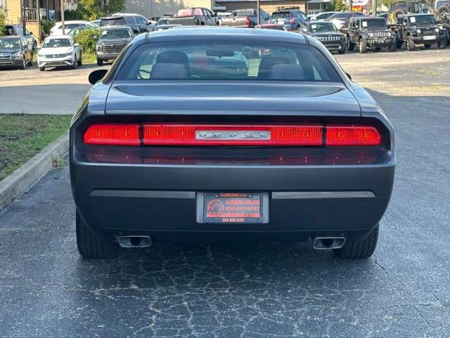 2017 Dodge Challenger SXT