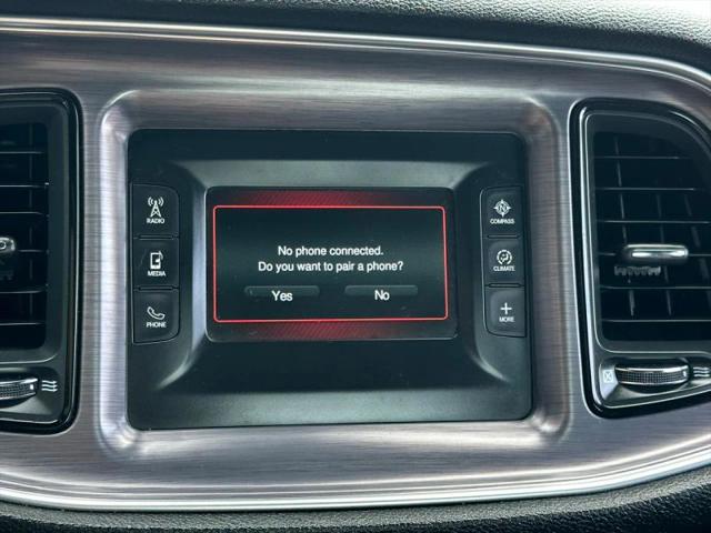 2017 Dodge Challenger SXT