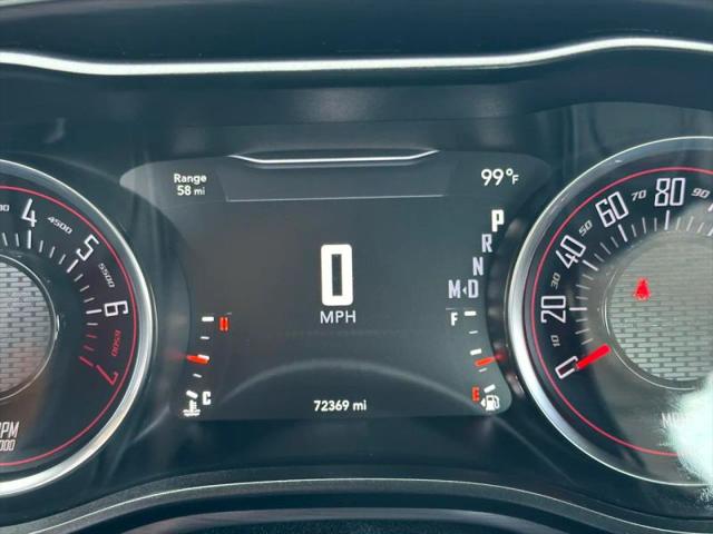 2017 Dodge Challenger SXT