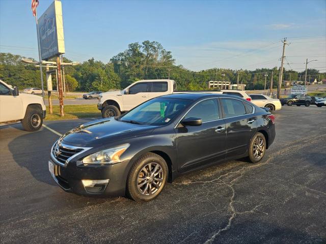 2015 Nissan Altima 2.5 S for sale in Godfrey, IL