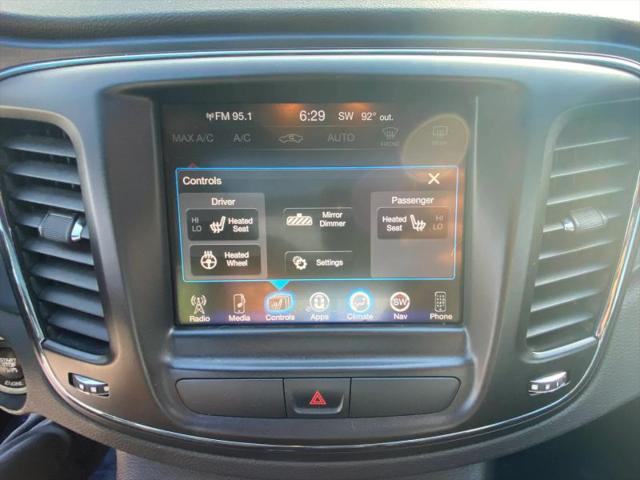 2016 Chrysler 200 S