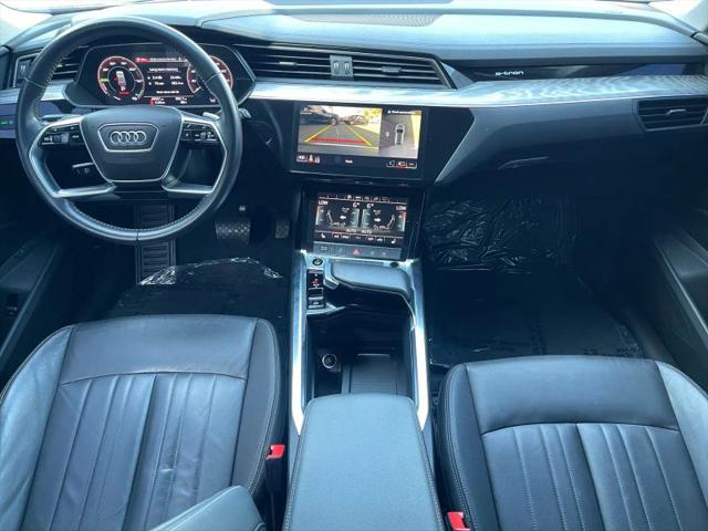 2021 Audi e-tron Premium