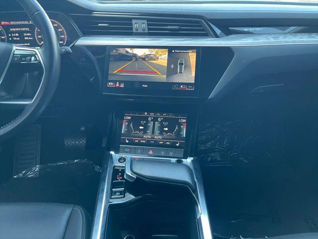 2021 Audi e-tron Premium