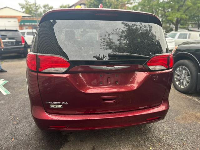 2017 Chrysler Pacifica Touring