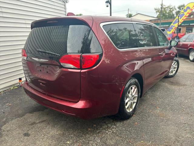 2017 Chrysler Pacifica Touring