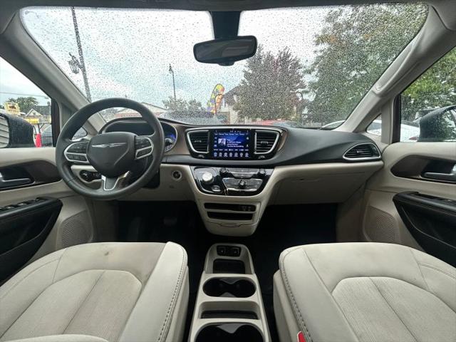 2017 Chrysler Pacifica Touring