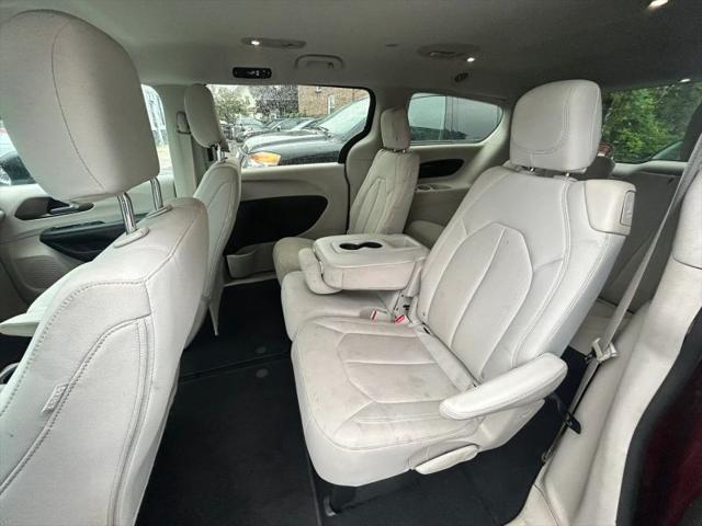 2017 Chrysler Pacifica Touring