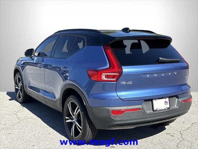 2021 Volvo XC40 T4 R-Design