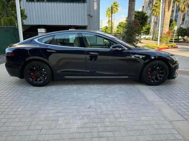 2018 Tesla Model S 75D