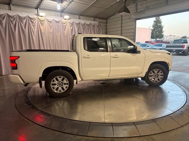 2022 Nissan Frontier Crew Cab SV 4x2