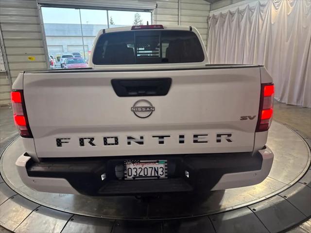 2022 Nissan Frontier Crew Cab SV 4x2