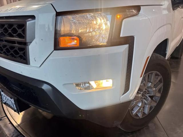 2022 Nissan Frontier Crew Cab SV 4x2