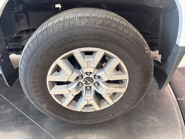 2022 Nissan Frontier Crew Cab SV 4x2