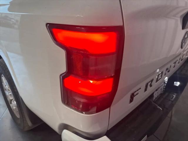 2022 Nissan Frontier Crew Cab SV 4x2