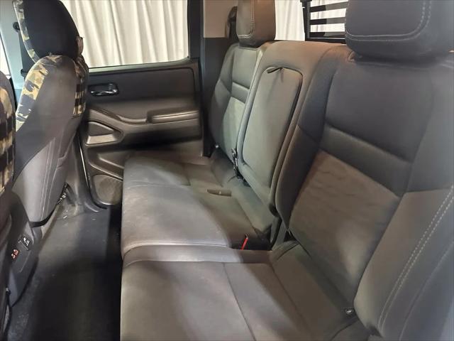2022 Nissan Frontier Crew Cab SV 4x2