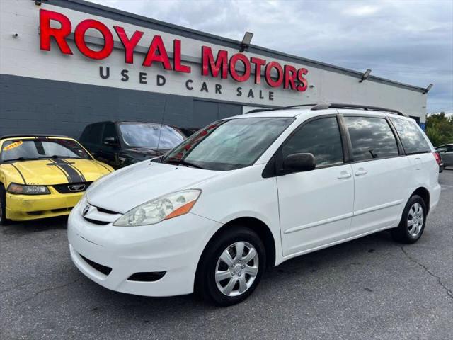 2008 Toyota Sienna LE for sale in Hyattsville, MD
