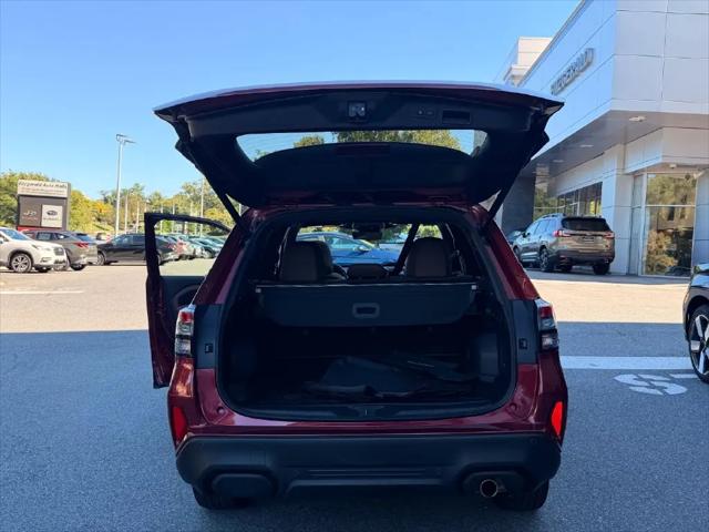2025 Subaru Forester Touring Hybrid