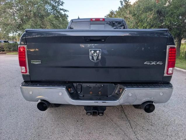 2017 Ram 1500 Laramie Crew Cab 4x4 64 Box