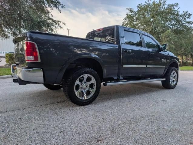 2017 Ram 1500 Laramie Crew Cab 4x4 64 Box