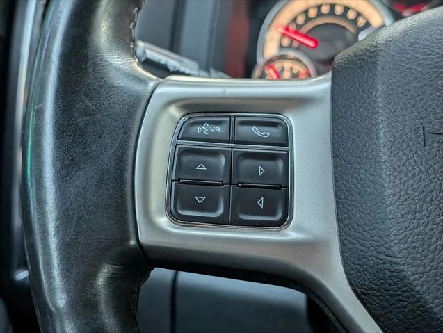 2017 Ram 1500 Laramie Crew Cab 4x4 64 Box