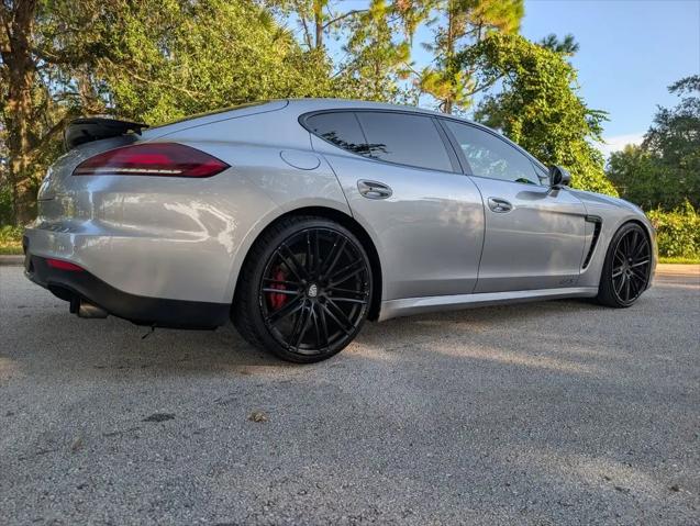 2016 Porsche Panamera GTS