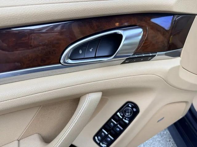 2013 Porsche Panamera S