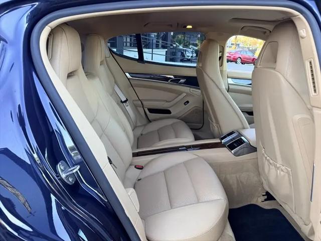 2013 Porsche Panamera S