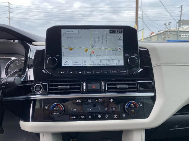 2023 Nissan Pathfinder SL FWD