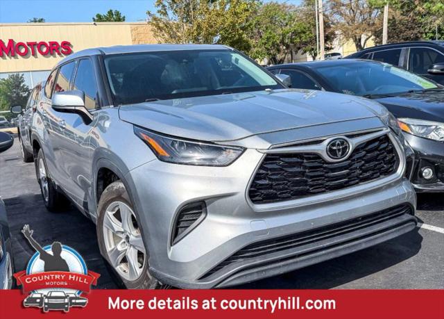 2022 Toyota Highlander L for sale in Merriam, KS