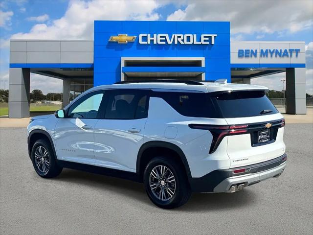 2026 Chevrolet Traverse FWD LT