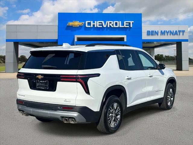 2026 Chevrolet Traverse FWD LT