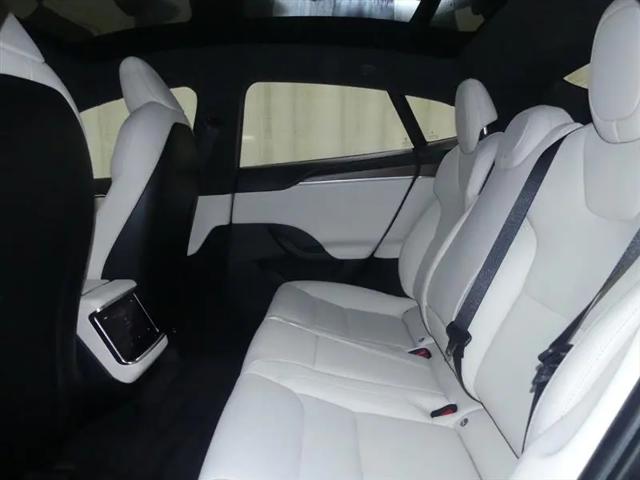 2022 Tesla Model S Dual Motor All-Wheel Drive