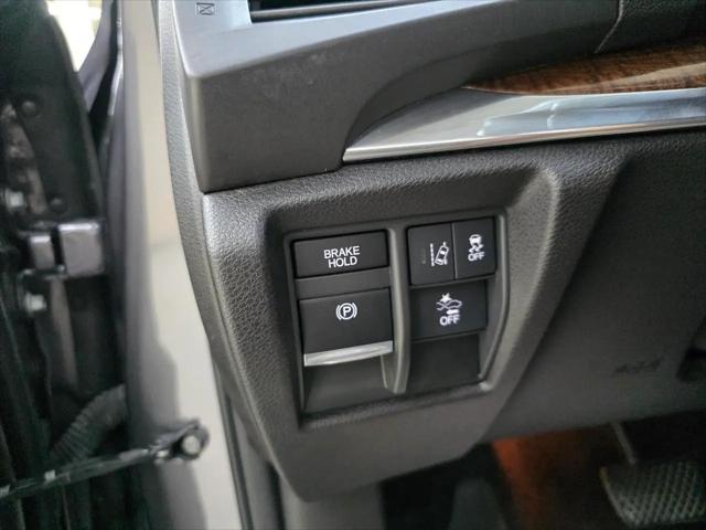 2017 Acura MDX w/Technology Package