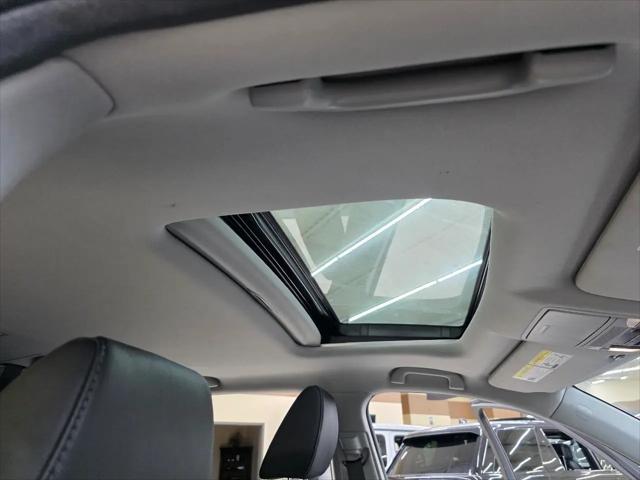 2017 Acura MDX w/Technology Package