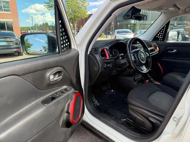 2016 Jeep Renegade Trailhawk