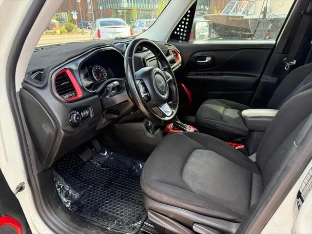 2016 Jeep Renegade Trailhawk