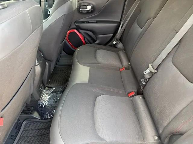 2016 Jeep Renegade Trailhawk