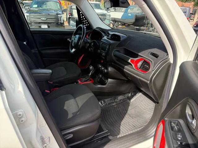 2016 Jeep Renegade Trailhawk