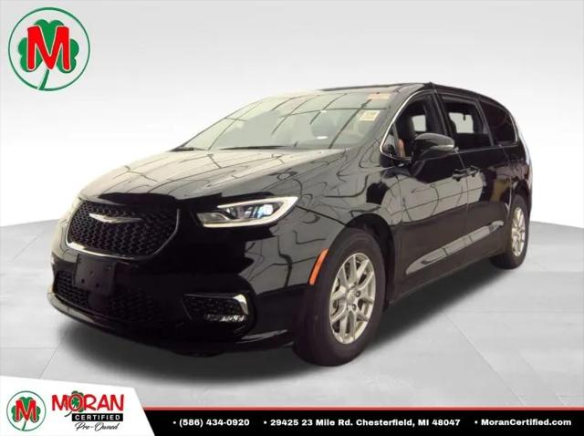 2026 Chrysler Pacifica Select for sale in Clinton Township, MI