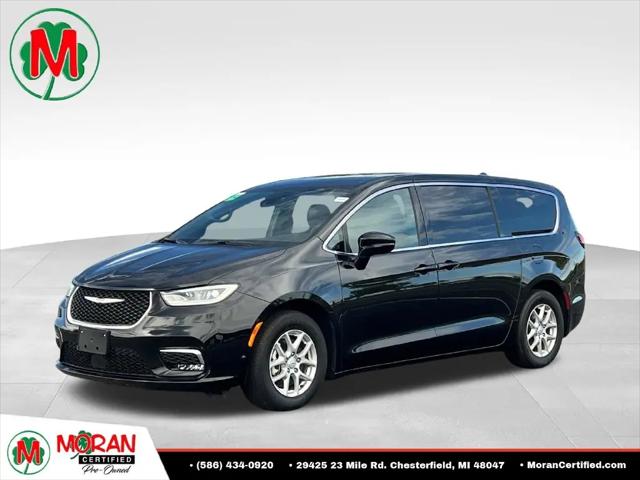 2026 Chrysler Pacifica Select for sale in Clinton Township, MI