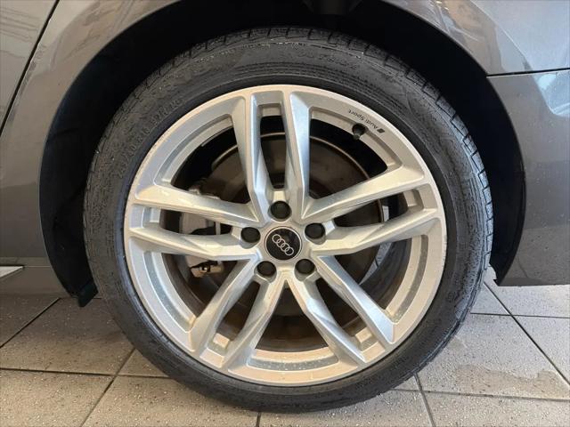 2023 Audi A4 Premium 45 TFSI S line quattro S tronic