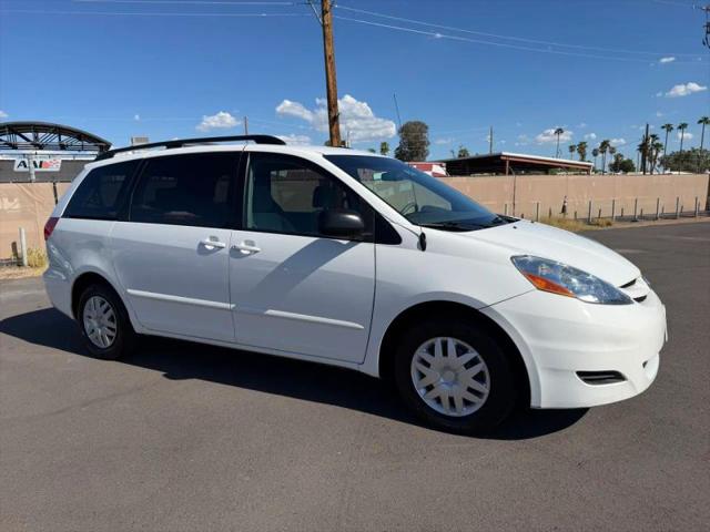 2008 Toyota Sienna LE for sale in Glendale, AZ